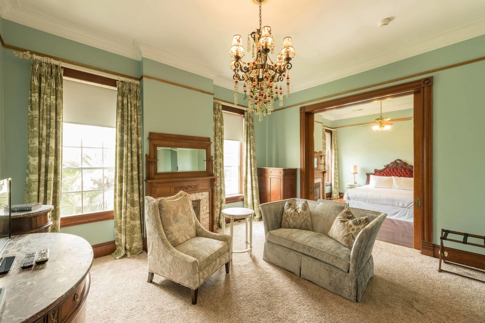 Bed and Breakfast Mosheim Mansion à Seguin Extérieur photo